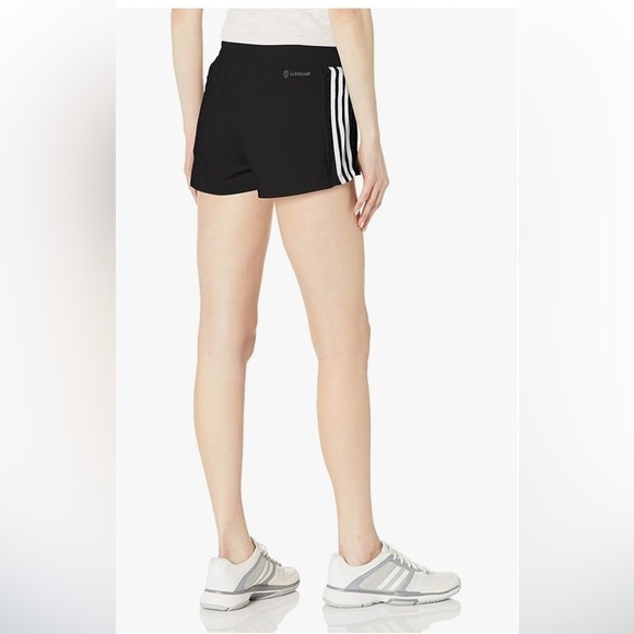 NWT adidas Women's Pacer 3-stripes Woven Shorts  2XL - Picture 2 of 10